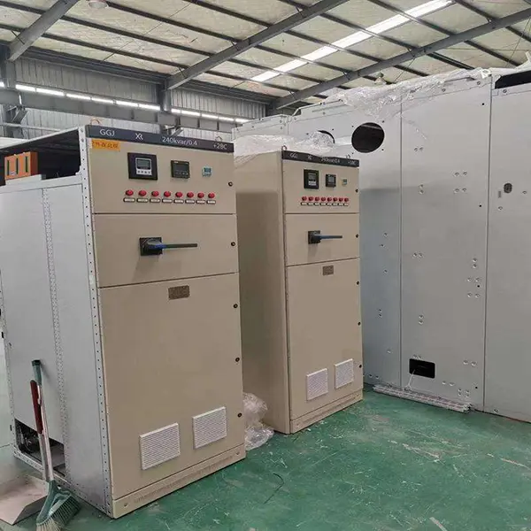 Indoor capacitor bank