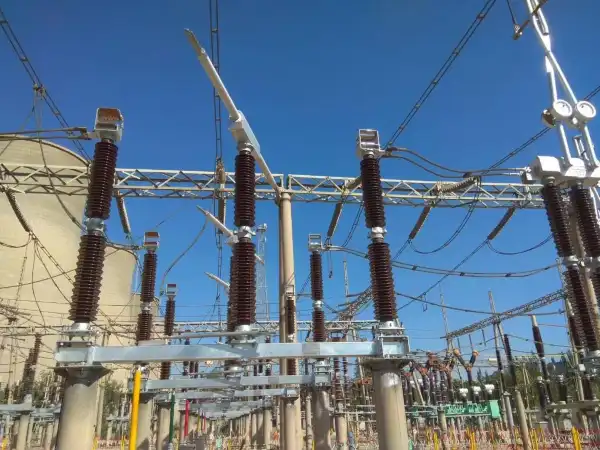 high voltage disconnect switch