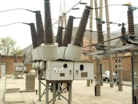 outdoor SF6 circuit breakers