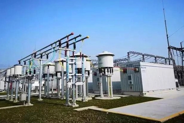 externally fused capacitor bank